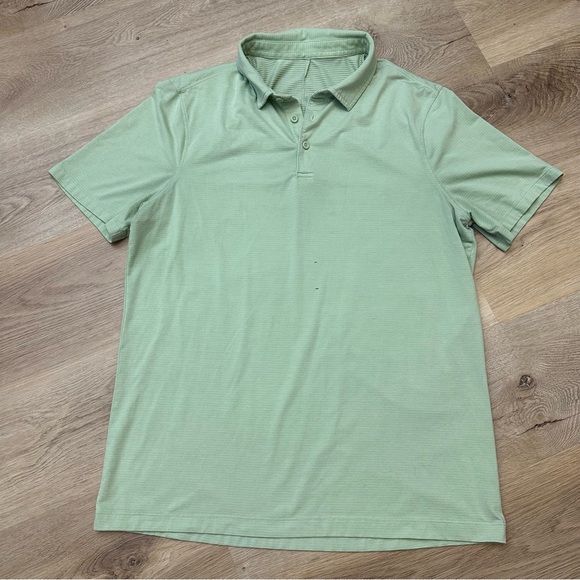 Men’s Lululemon Green Micro Stripe Golf Polo size M - Picture 1 of 6